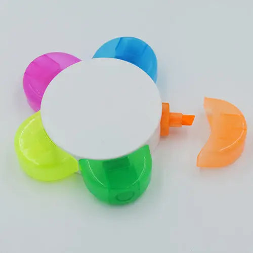 1 Flower-shaped Highlighter